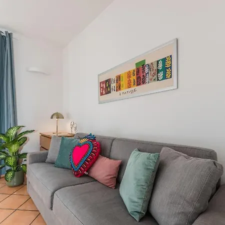 Design In Navigli Area! Apartment *