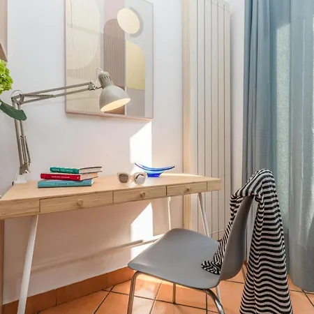 Lägenhet Design In Navigli Area! Milano